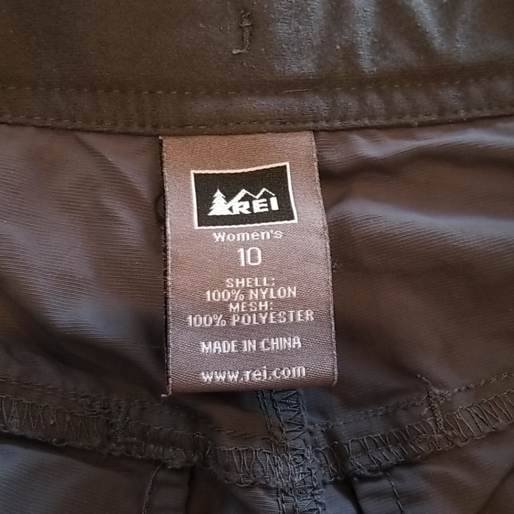 REI Shorts - Picture 5 of 6